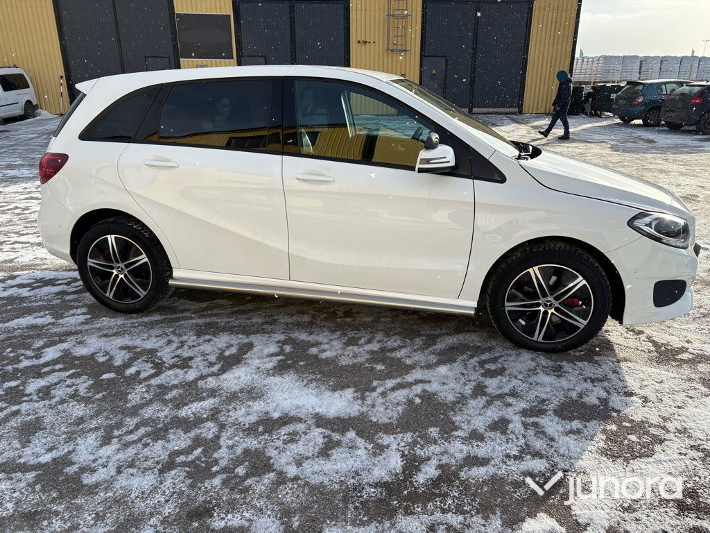 Personbil - Mercedes-Benz, B220D