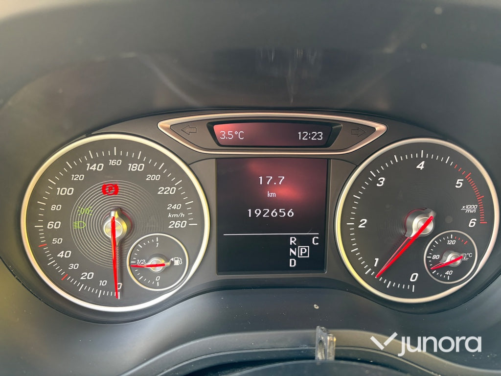 Personbil - Mercedes-Benz, B220D