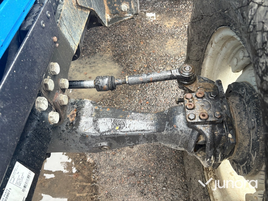 Traktor - Valtra 6550-4 med frontlastare