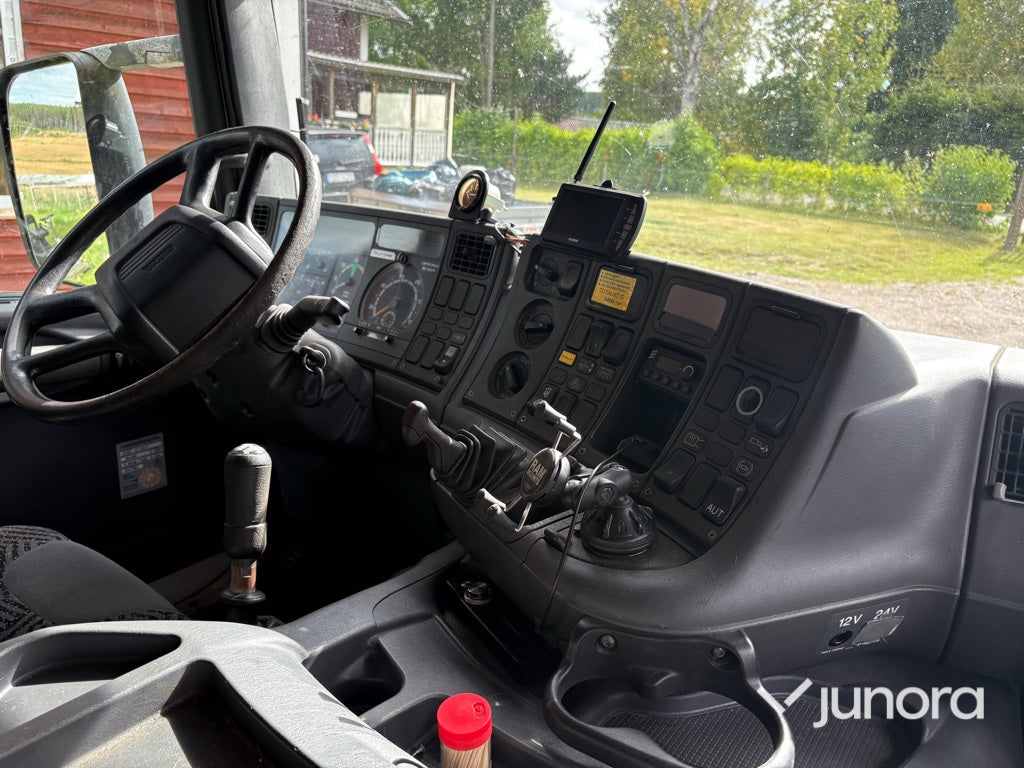 Husbil/Husbuss/Crossbuss - Scania 260 94D
