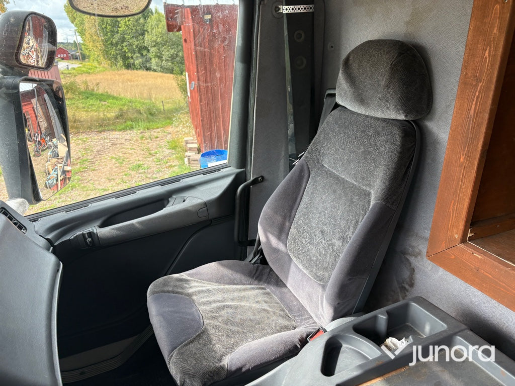 Husbil/Husbuss/Crossbuss - Scania 260 94D
