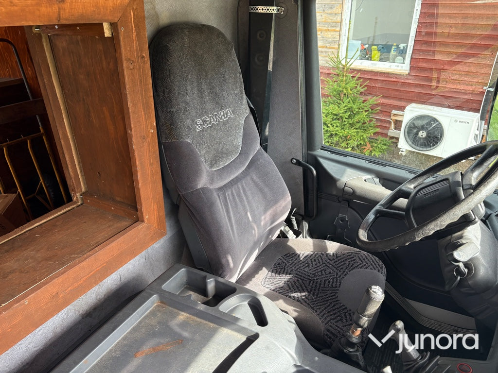 Husbil/Husbuss/Crossbuss - Scania 260 94D