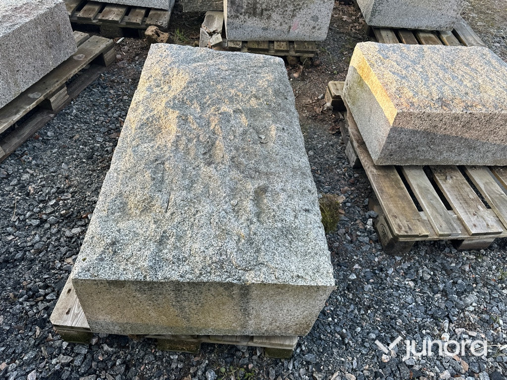 Granitsten - Parti