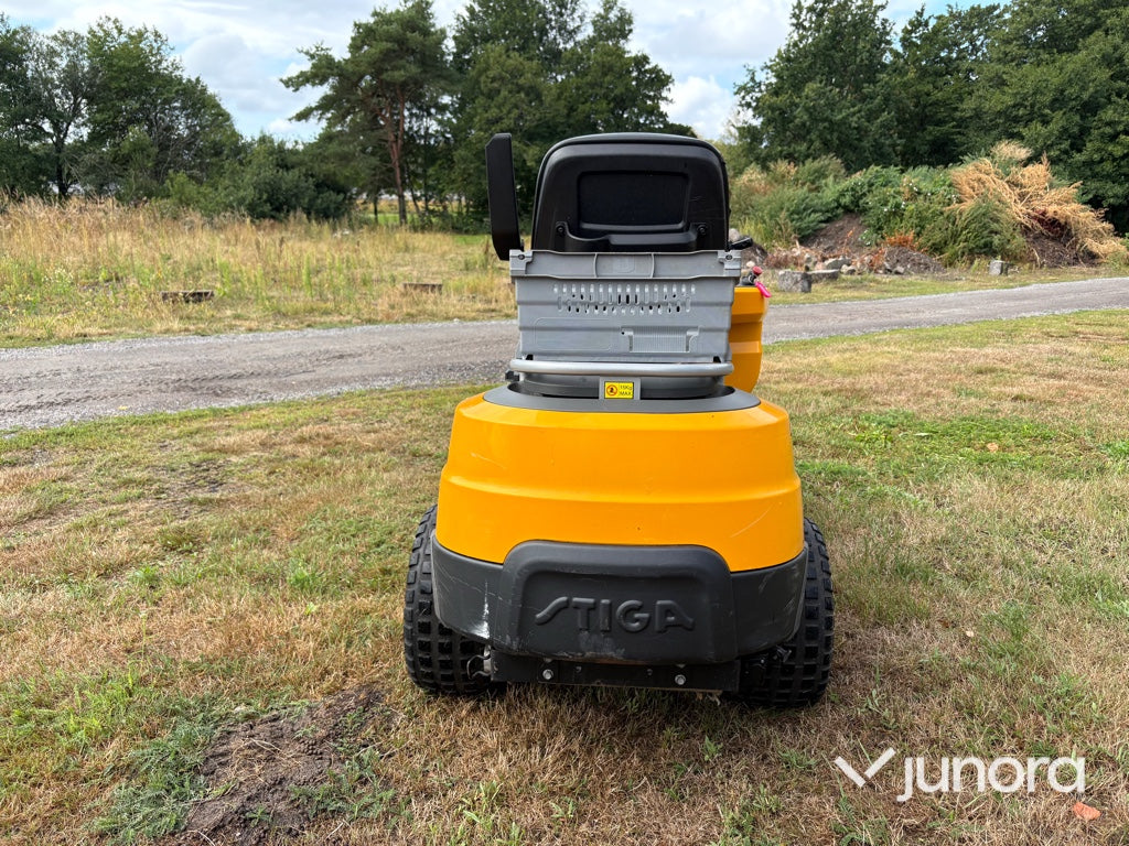 Åkgräsklippare Stiga Park Pro 540 IX