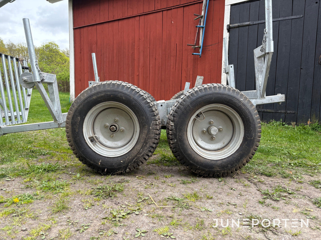 ATV Timmervagn