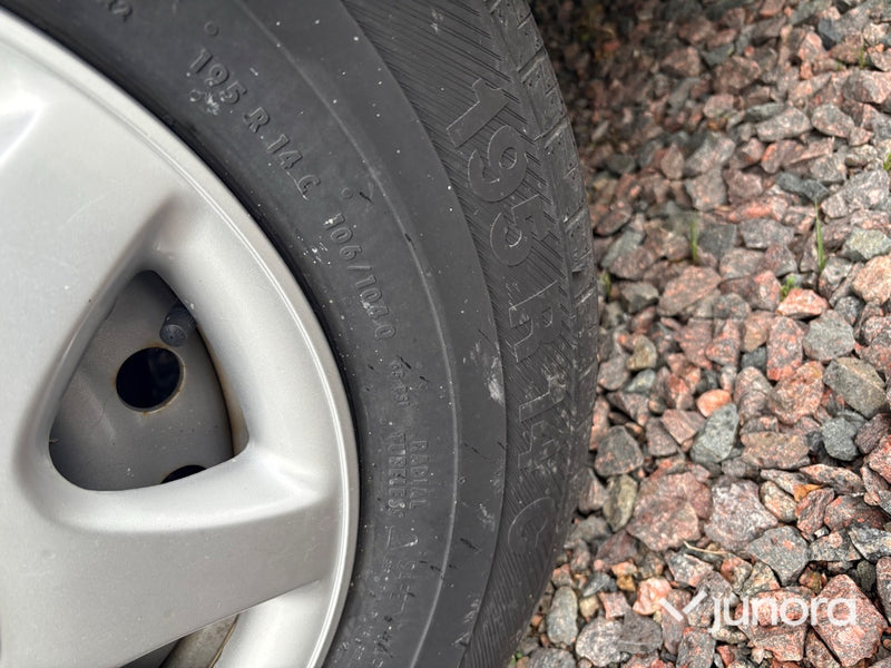 Husvagn - BÜRSTNER GMBH Averso Nordic