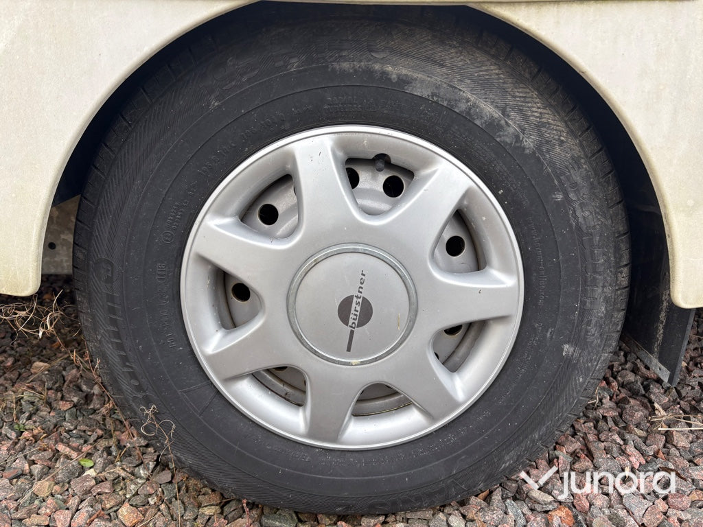 Husvagn - BÜRSTNER GMBH Averso Nordic