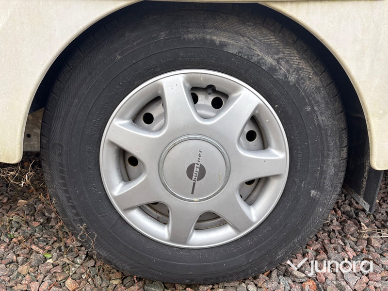 Husvagn - BÜRSTNER GMBH Averso Nordic