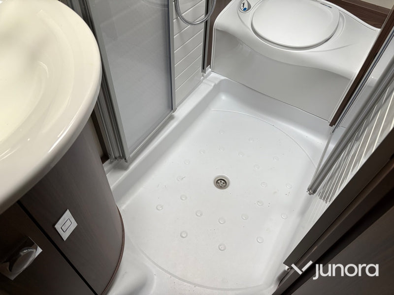 Husvagn - BÜRSTNER GMBH Averso Nordic