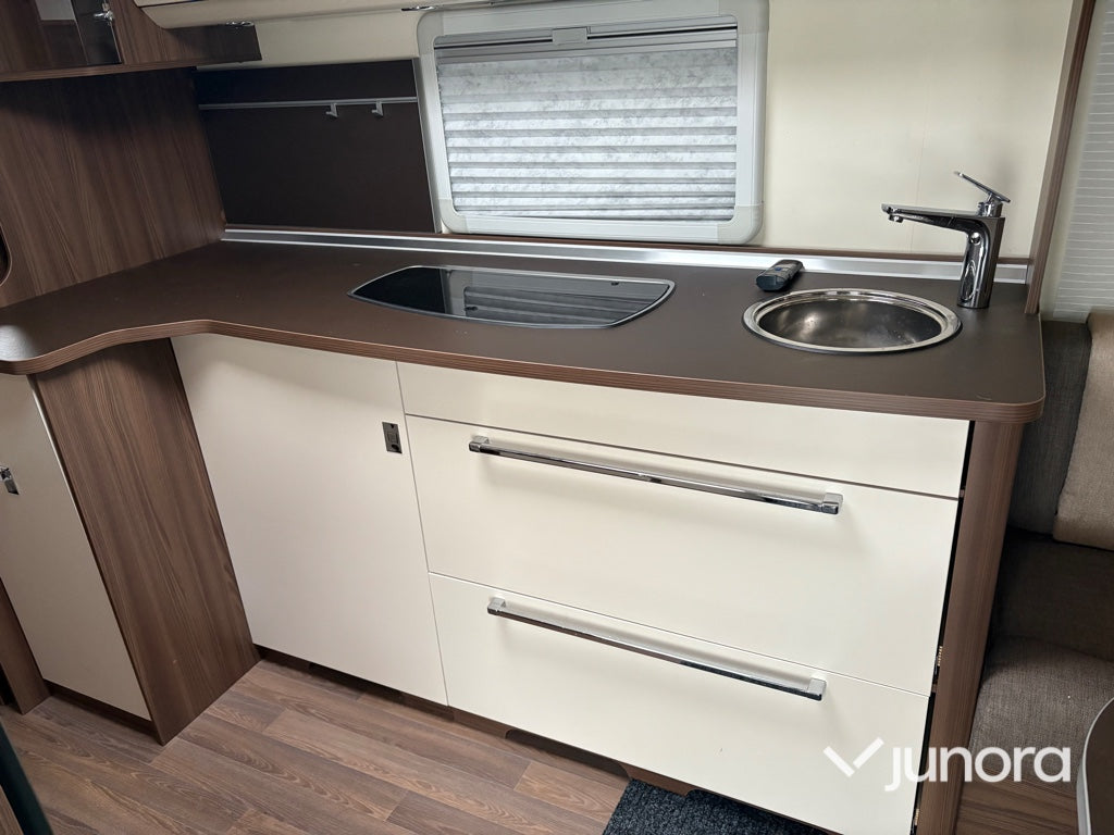 Husvagn - BÜRSTNER GMBH Averso Nordic