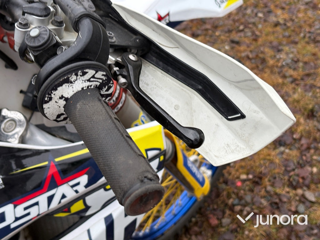 Cross – Husqvarna