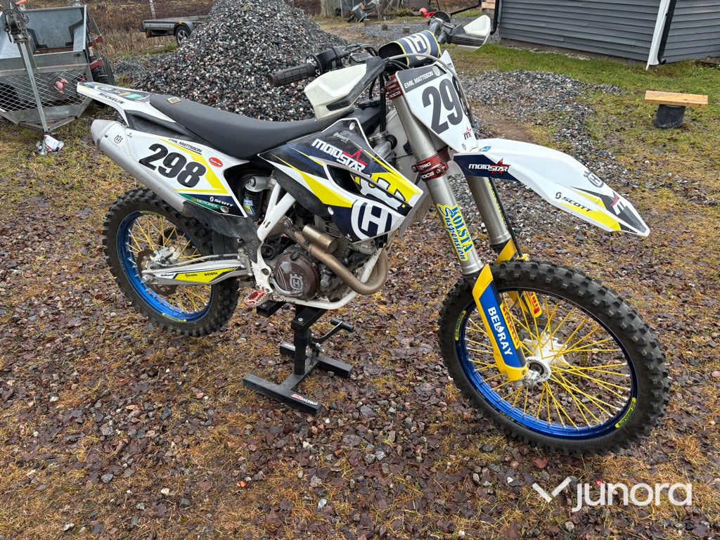 Cross – Husqvarna