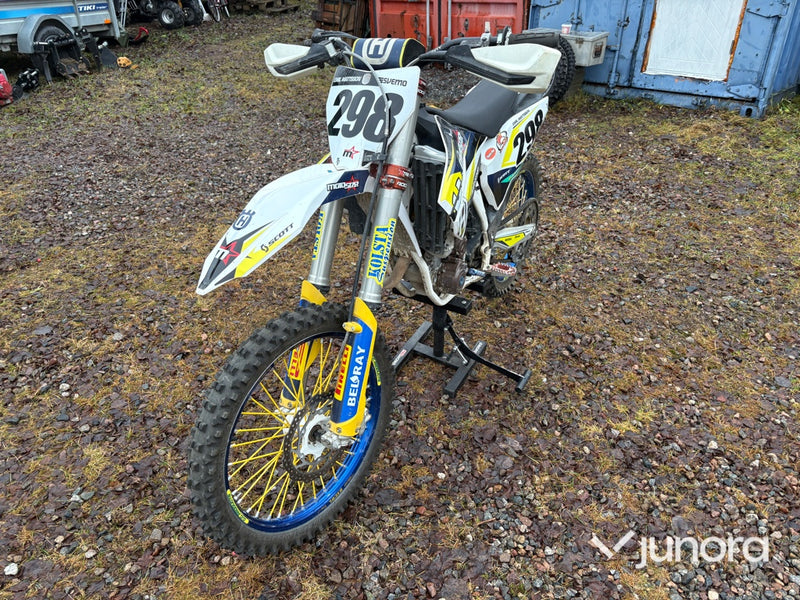 Cross – Husqvarna