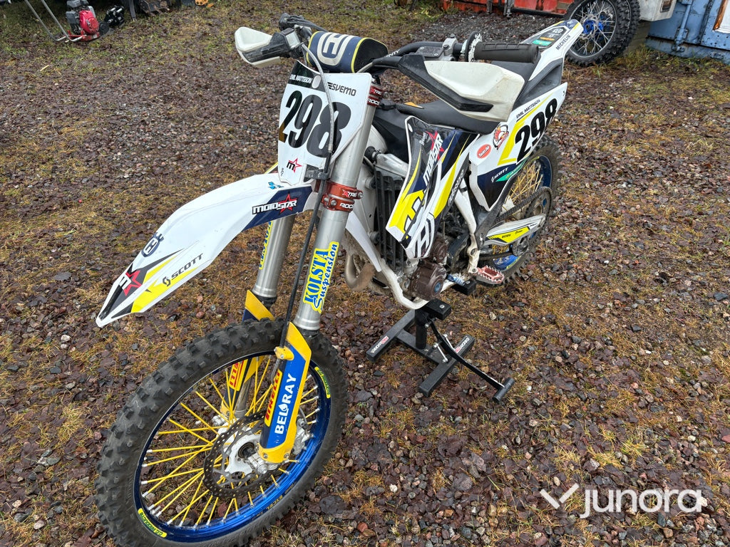 Cross – Husqvarna