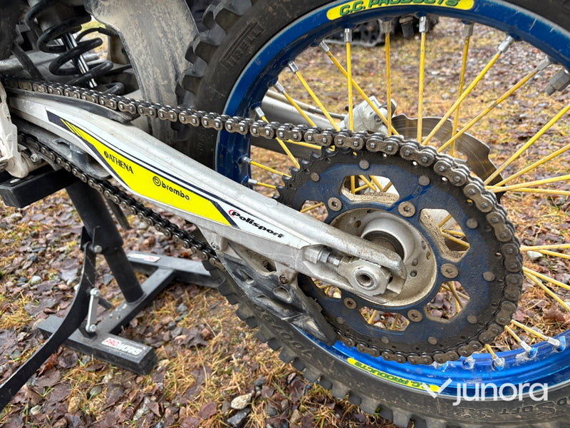 Cross – Husqvarna