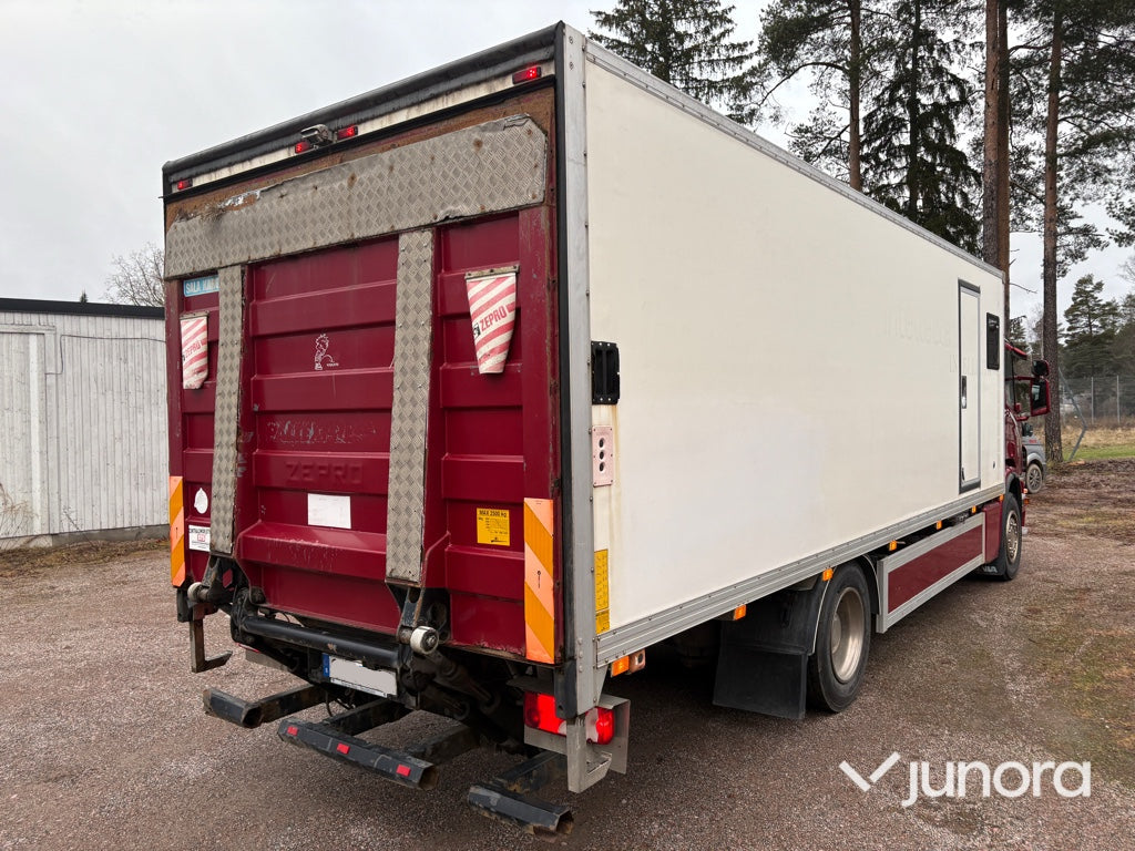 Lastbil - Scania, P270DB4X2HNB