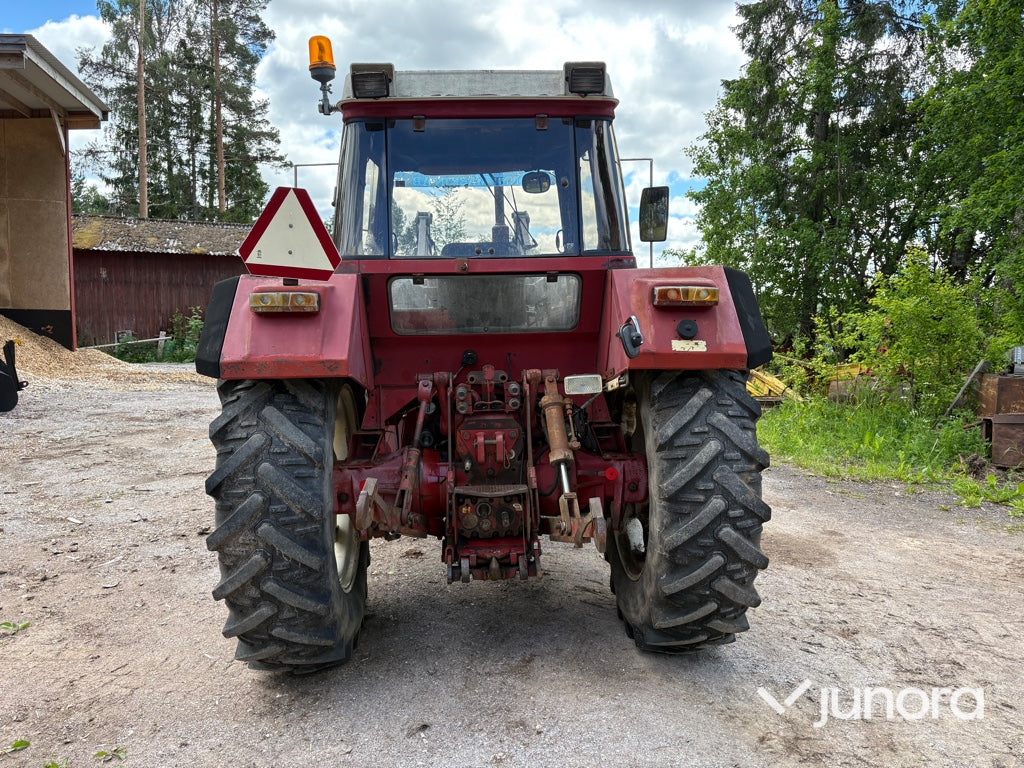 Traktor - Case IH 956 AXL 4WD med lastare