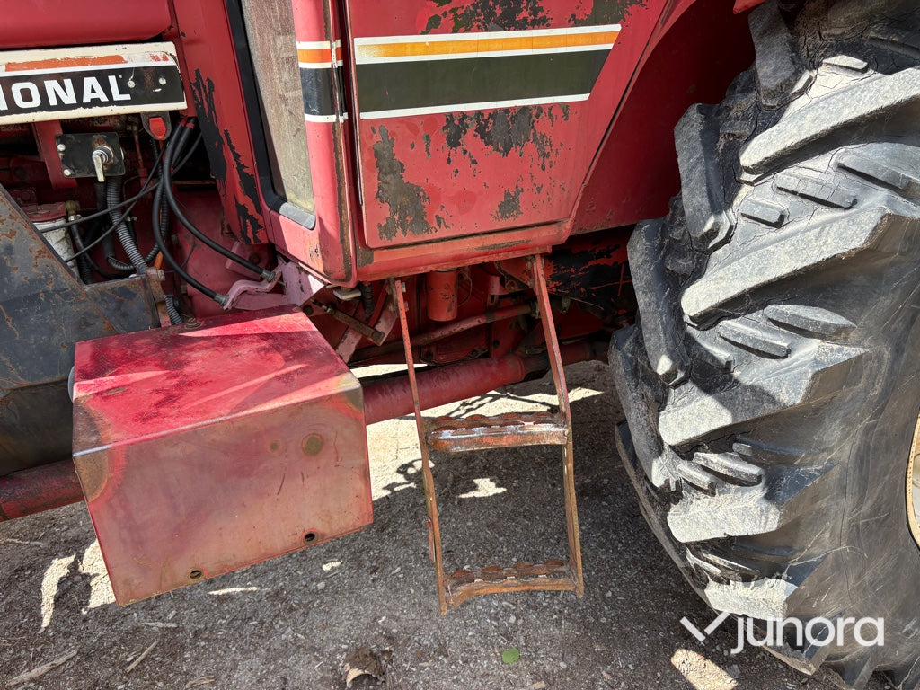 Traktor - Case IH 956 AXL 4WD med lastare