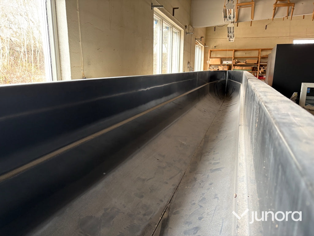 Gjutform till glasfiberponton