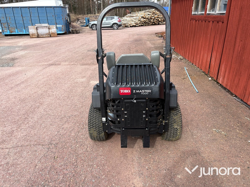 Åkgräsklippare - Toro Z Master 7000