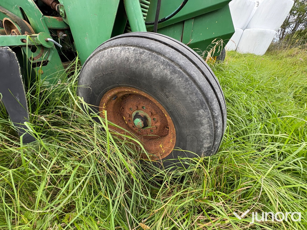 Slåtterkross John Deere 1460