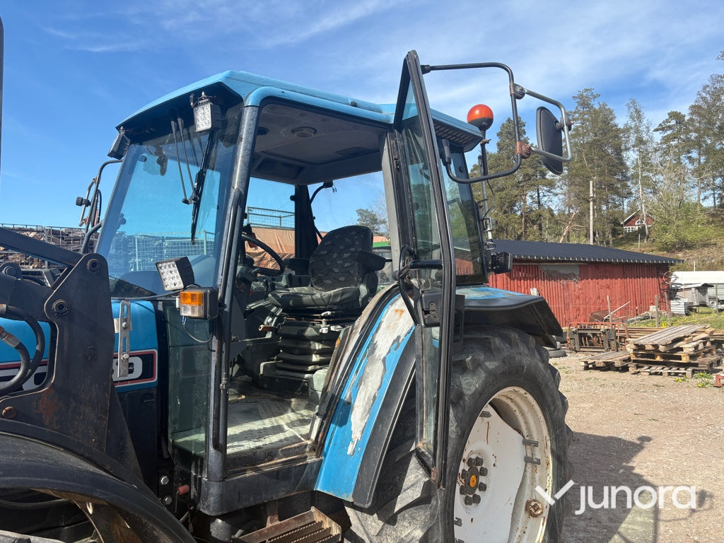 Traktor Ford 7740 med lastare
