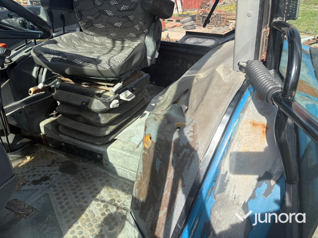 Traktor Ford 7740 med lastare