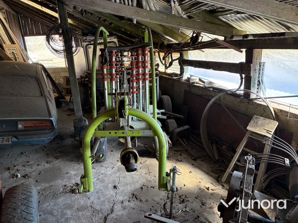 CLAAS Liner 370 strängläggare