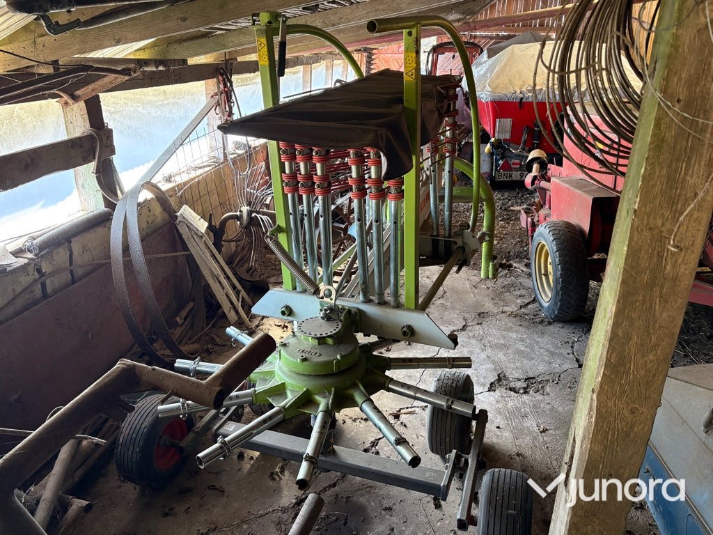 CLAAS Liner 370 strängläggare