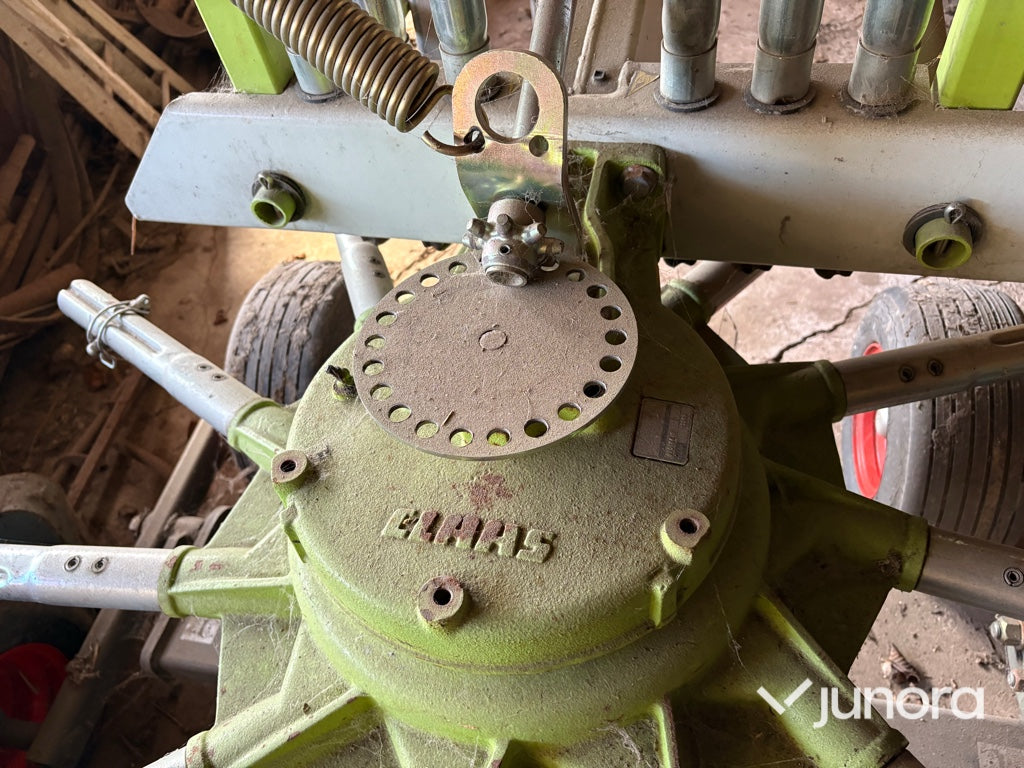 CLAAS Liner 370 strängläggare