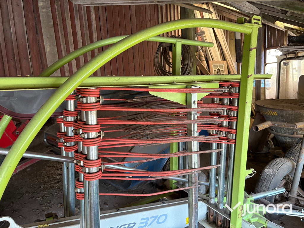 CLAAS Liner 370 strängläggare