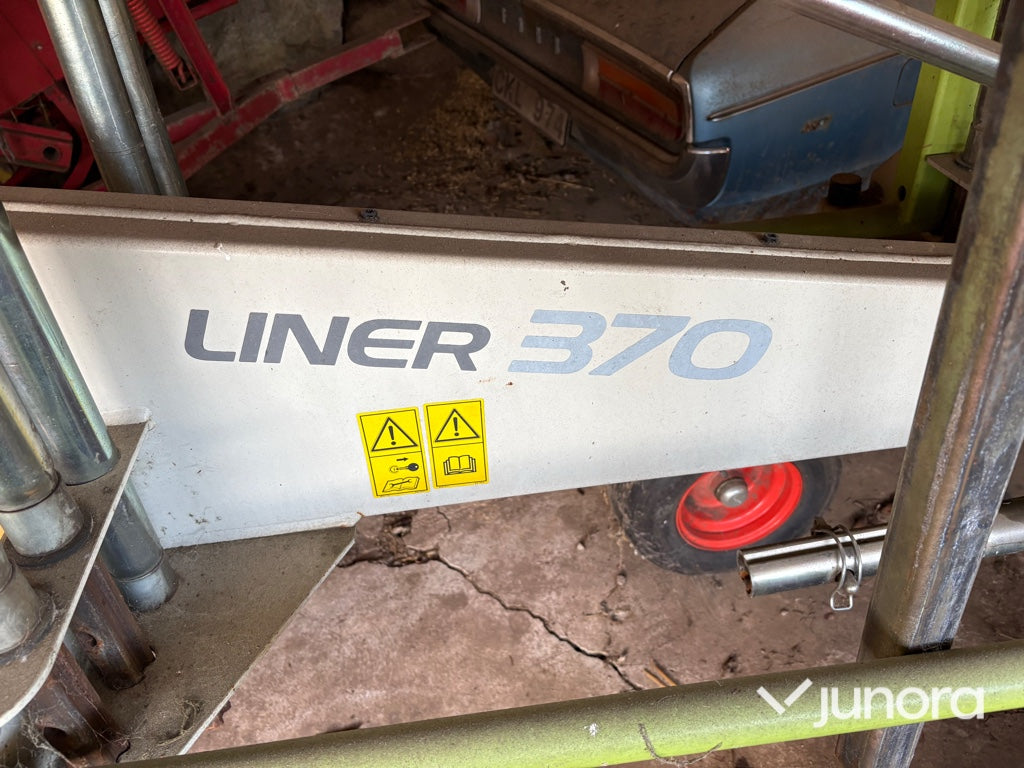 CLAAS Liner 370 strängläggare