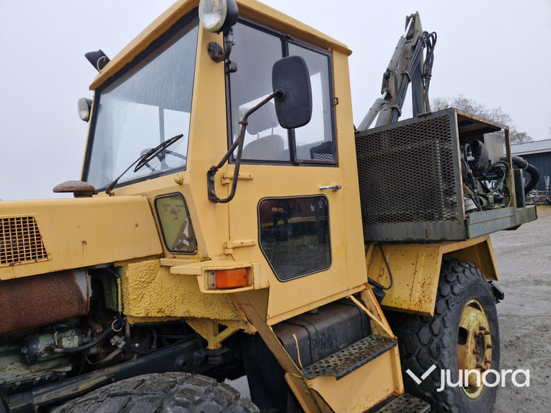 Traktor - MB-Track, med buskröjare