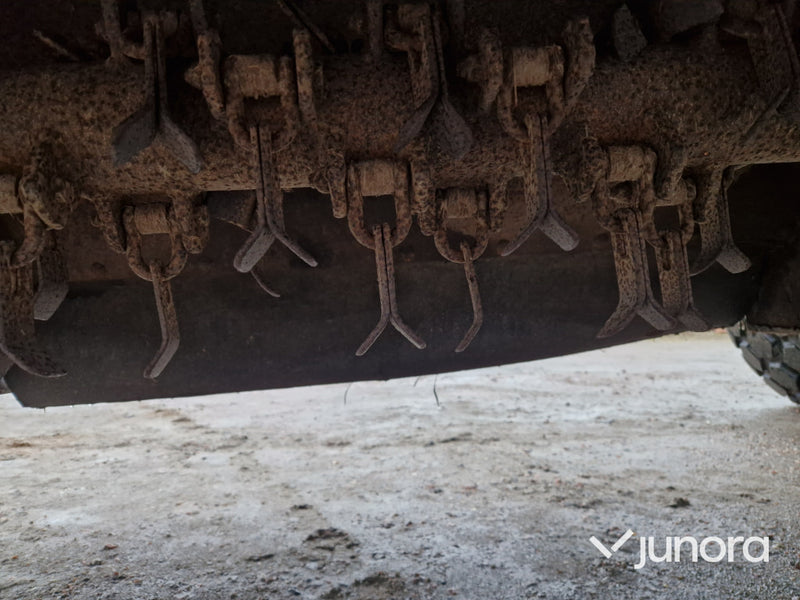 Traktor - MB-Track, med buskröjare