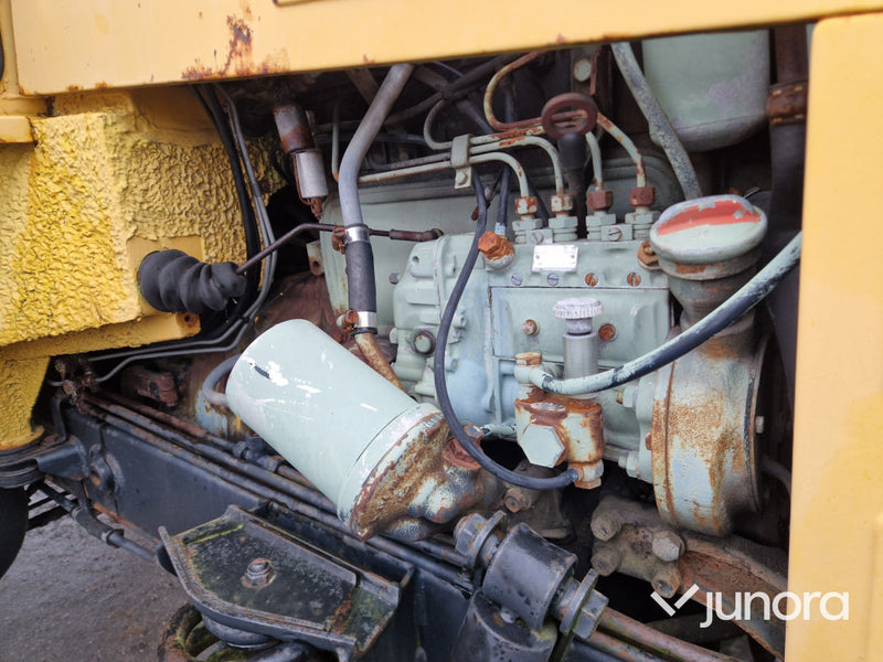 Traktor - MB-Track, med buskröjare