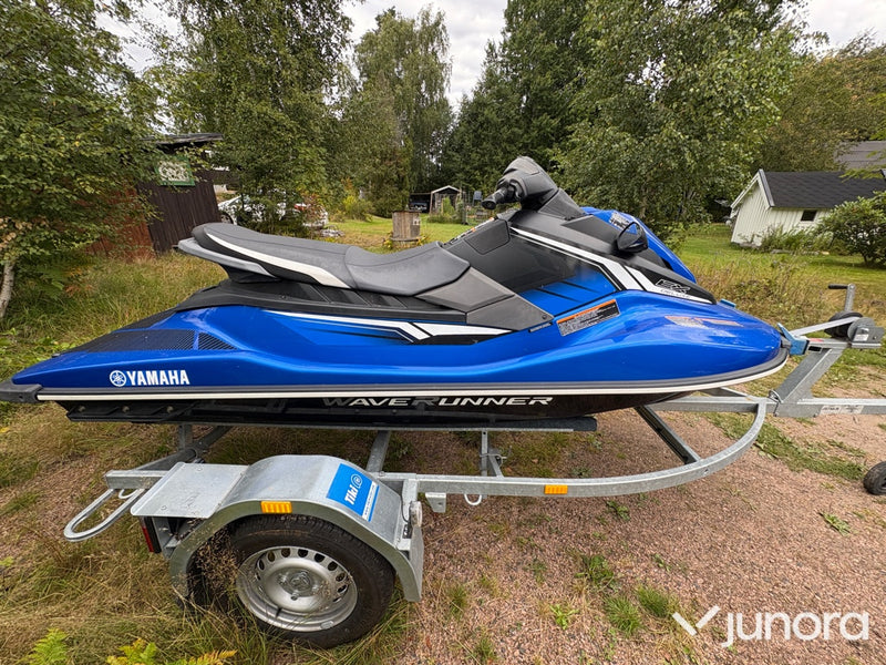 Yamaha Waverunner