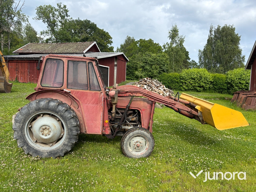 Traktor med lastare - Massey Ferguson, 35 Spec