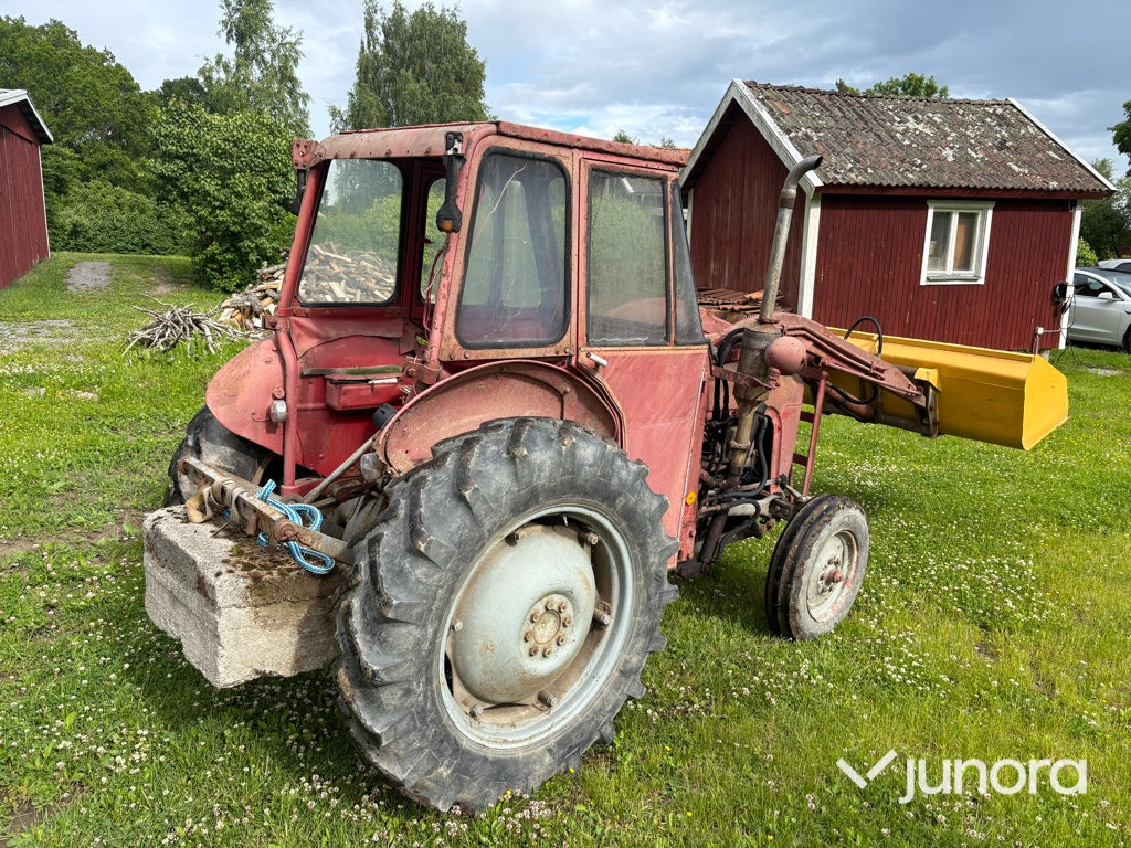 Traktor med lastare - Massey Ferguson, 35 Spec