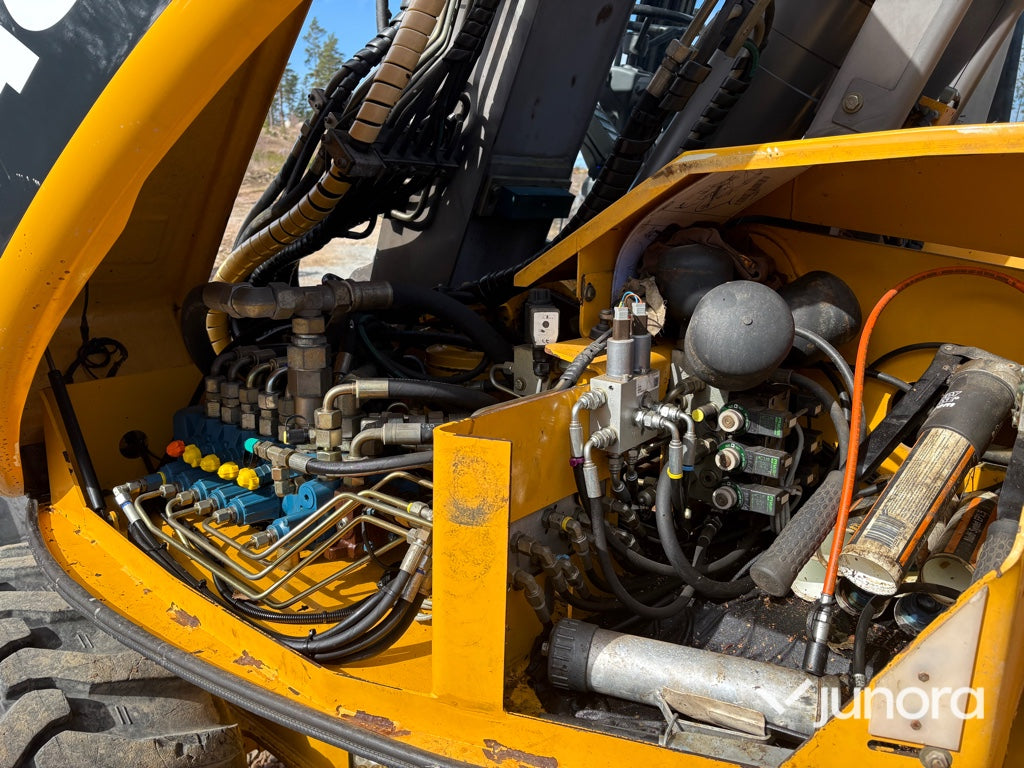 Hjulgrävare - Mecalac, 12 MXT