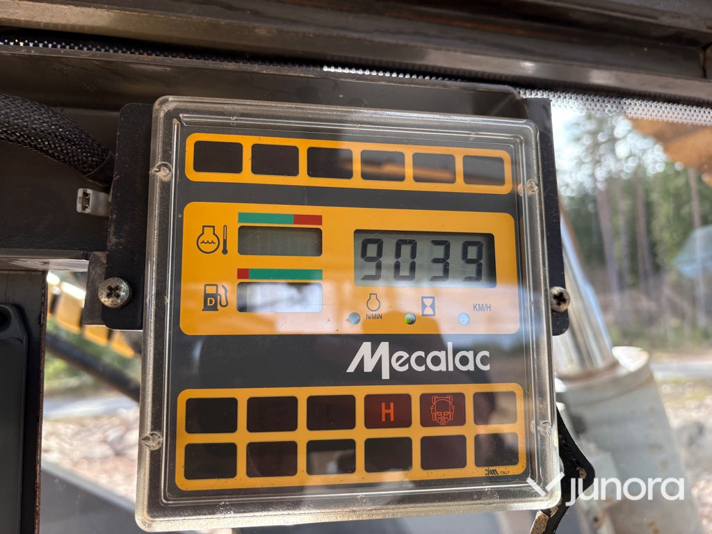 Hjulgrävare - Mecalac, 12 MXT