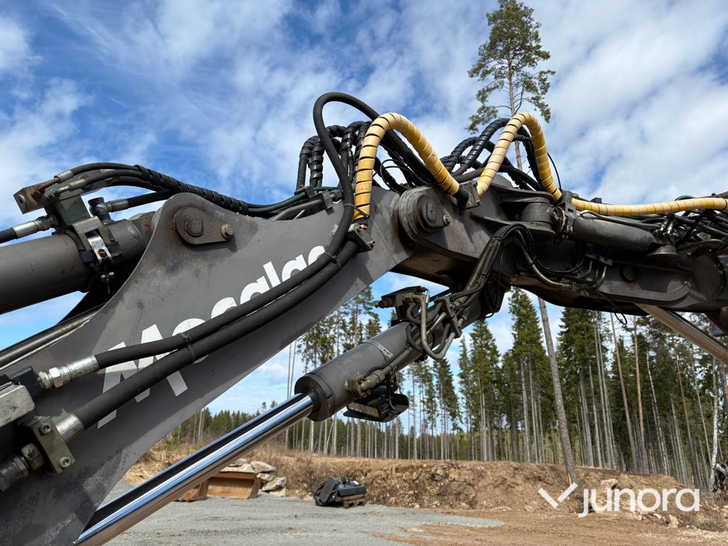 Hjulgrävare - Mecalac, 12 MXT