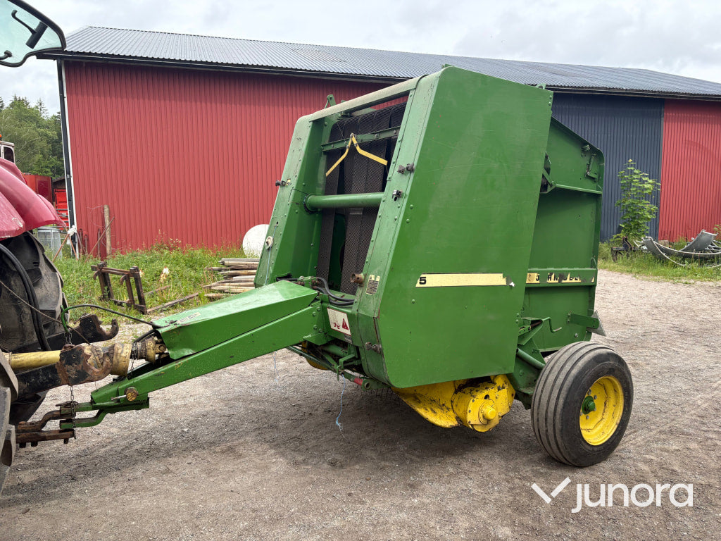 JOHN DEERE 545 Balpress