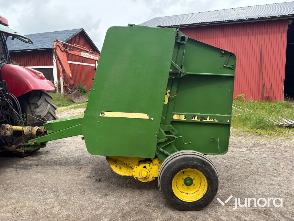 JOHN DEERE 545 Balpress