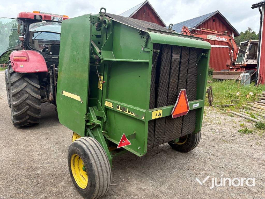 JOHN DEERE 545 Balpress