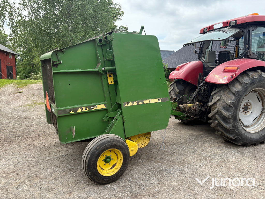 JOHN DEERE 545 Balpress