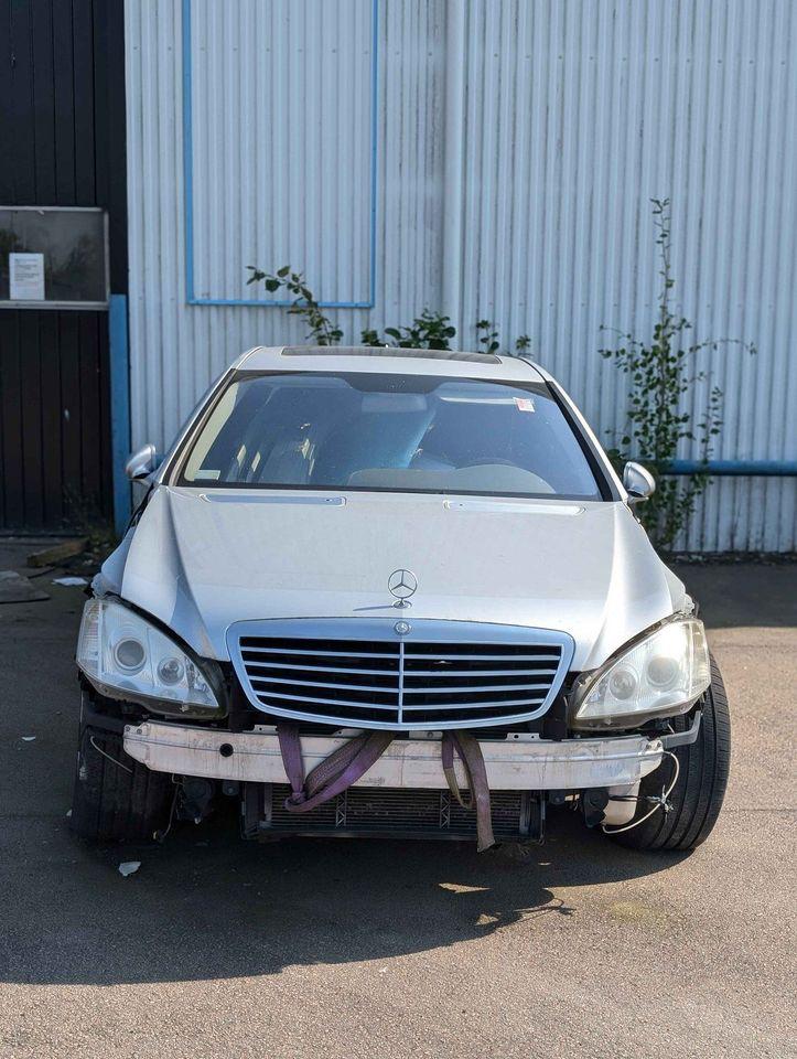 Mercedes Benz S550