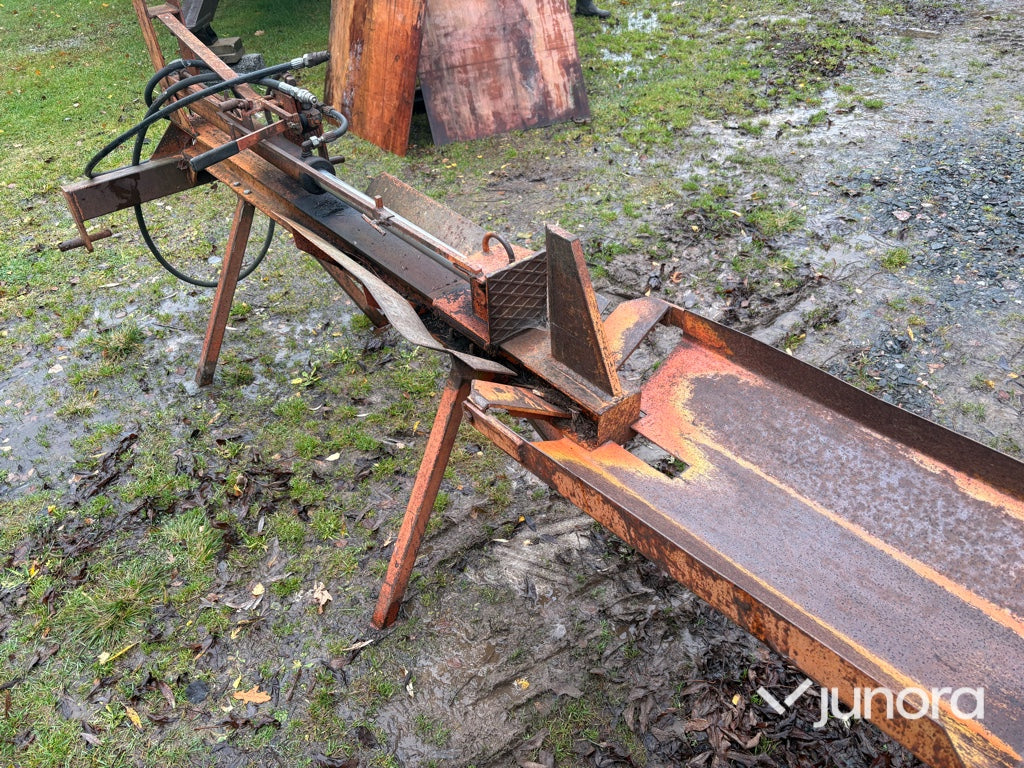 Hydraulisk vedklyv