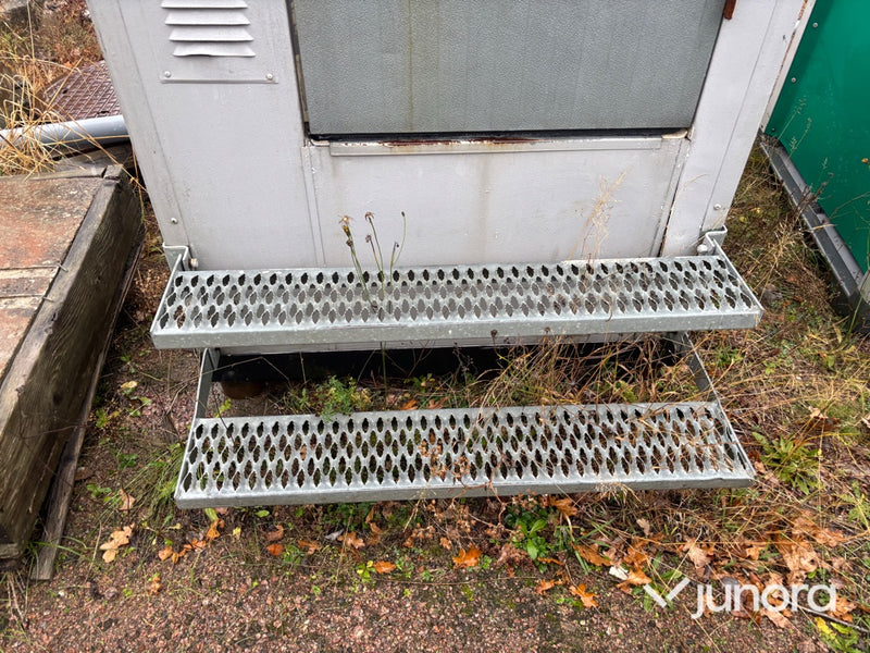 Hyrtoalett - slammtoalett