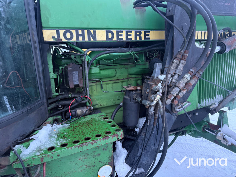 Traktor - John Deere 3040