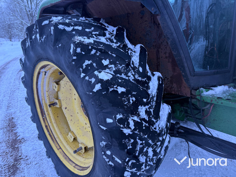 Traktor - John Deere 3040